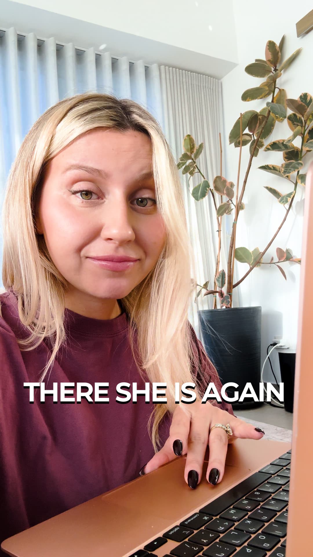 Gaby Popup UGC VIDEO