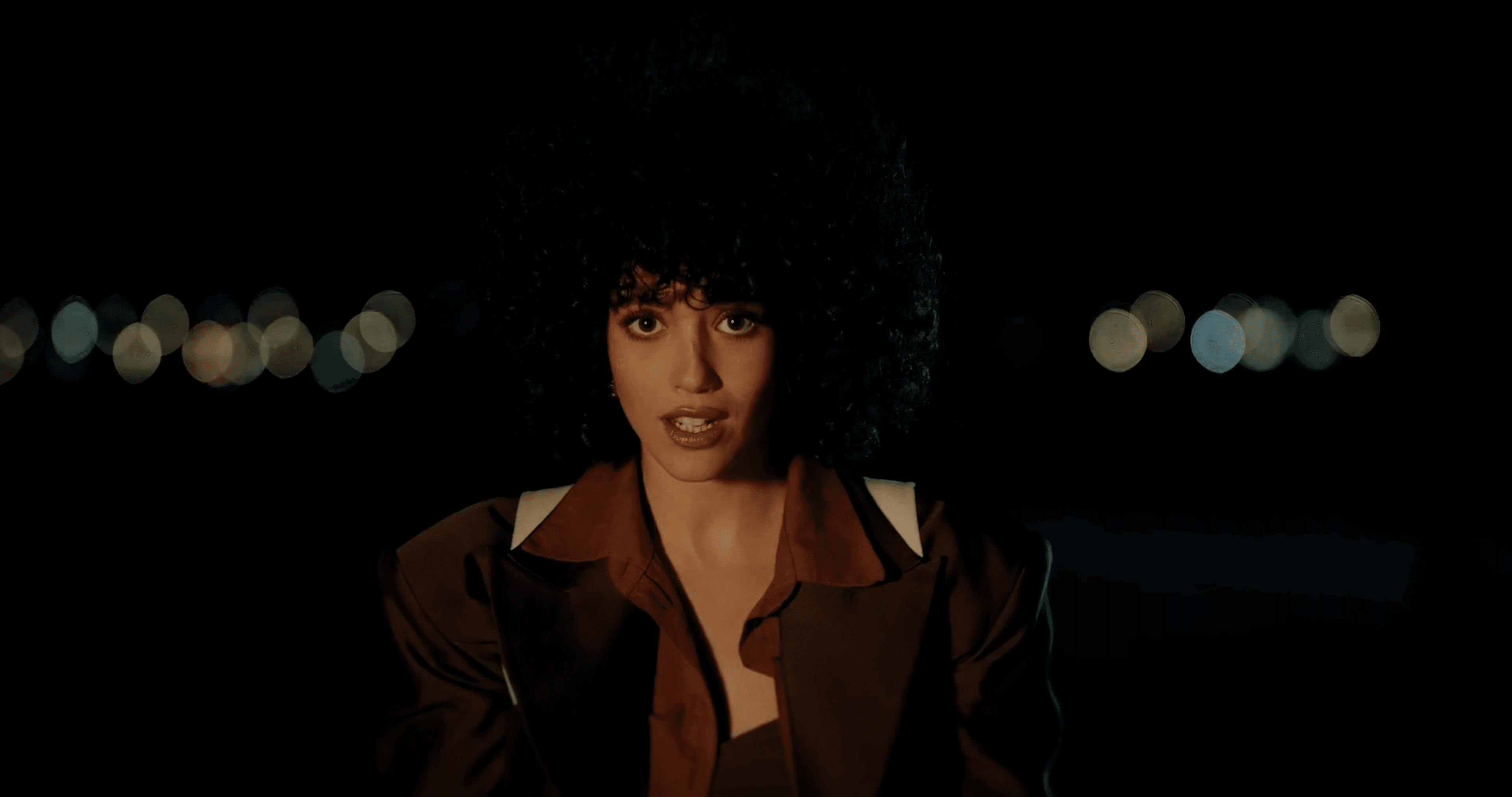 Lihi Toledano - The Gray Suit (Music Video BTS)